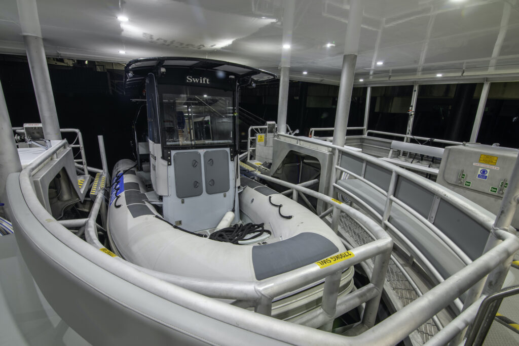 tender for the reef resilience