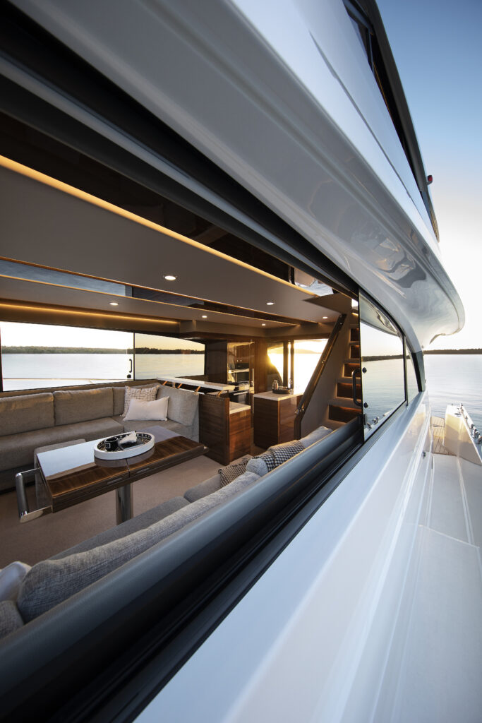 Maritimo M55 close up portrait angle