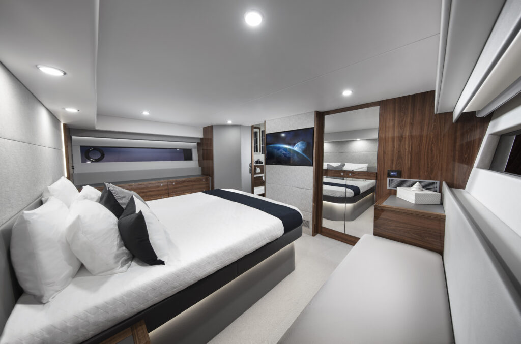Master stateroom onboard Maritimo S60