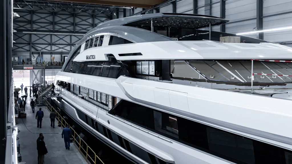 Heesen Project Cosmoshull looking forwards from rear