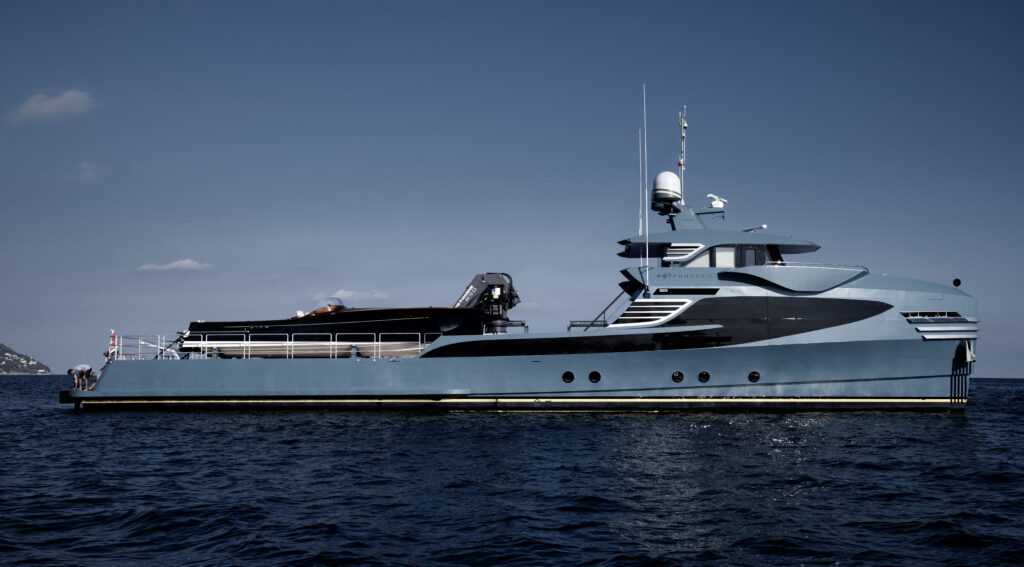 Alia Yachts PHI Phantom chase boat side profile