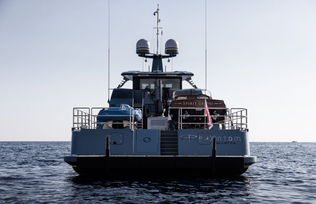 Alia Yachts PHI Phantom chase boat rear angle