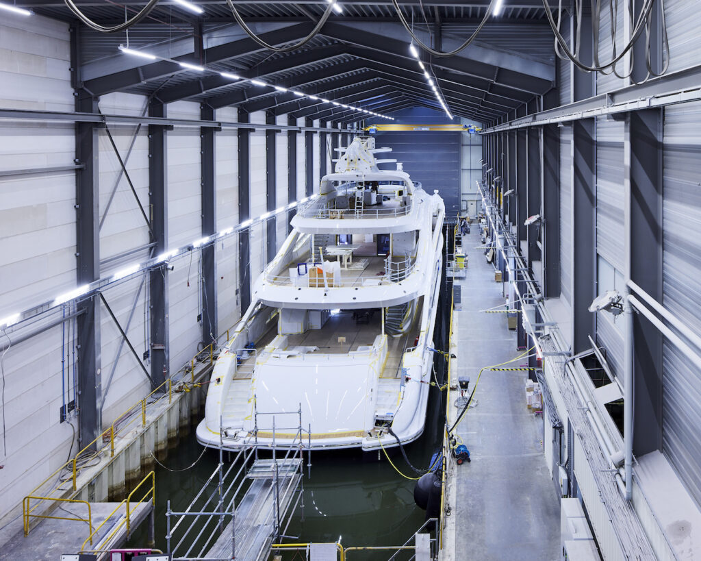 Heesen PROJECT AURA from rear inside shed