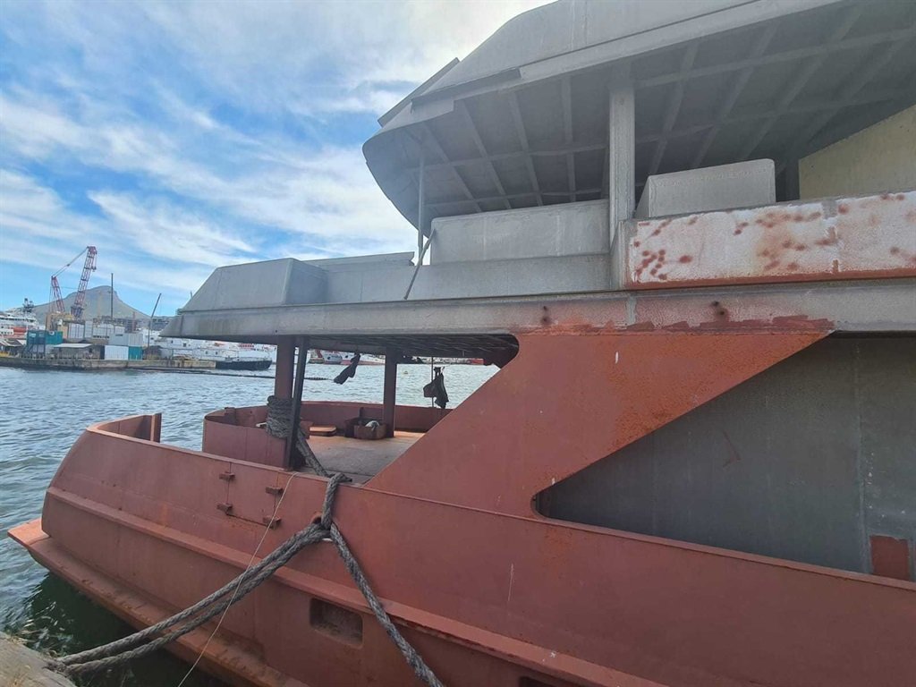 close up of the abandoned vessel in Cape Town