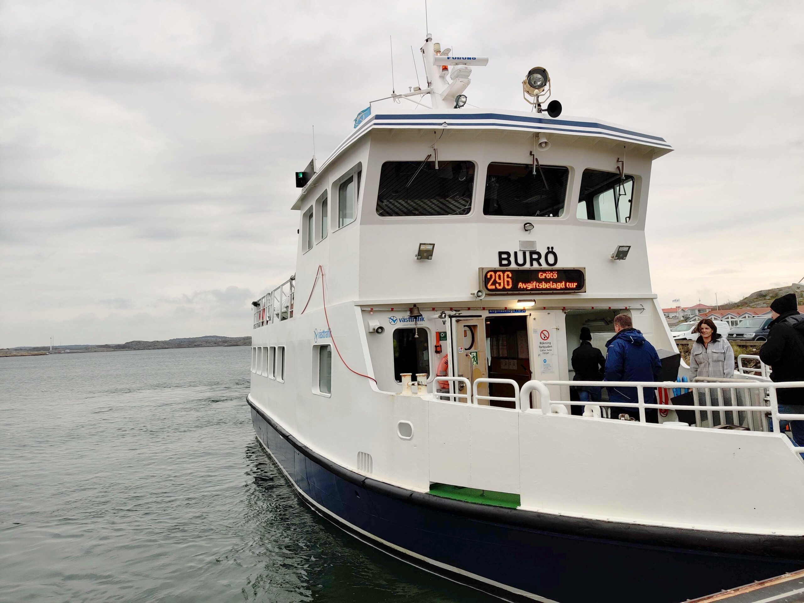 Passenger ferry Buro equipped with iHelm by Cetasol