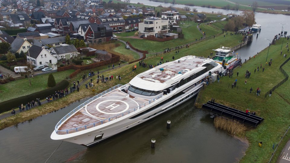 superyacht Galatia from Heesen squeezing through canal locks forward angle